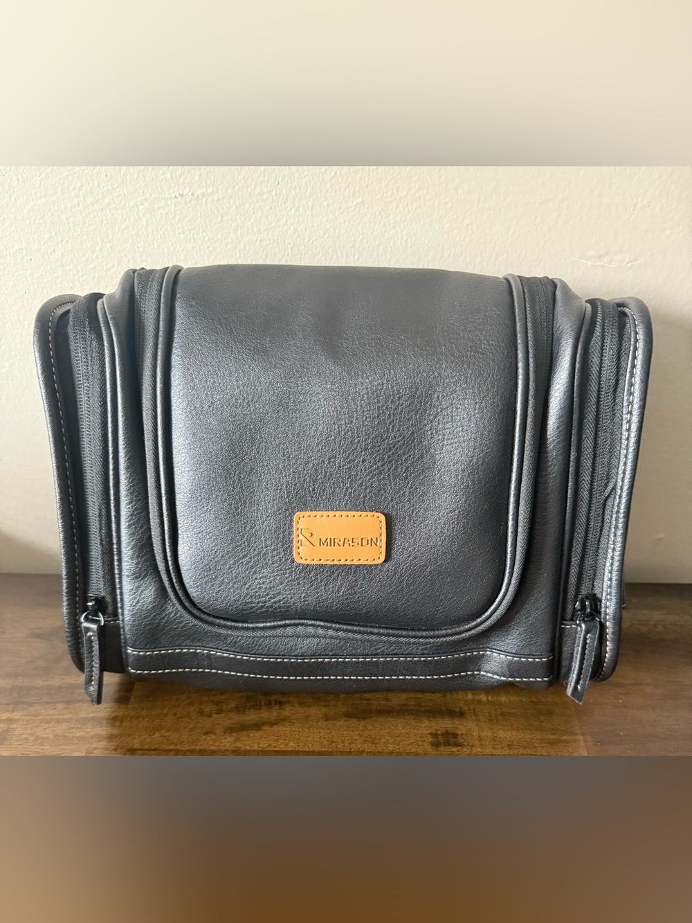 MIRASON Men’s Leather Hanging Travel Toiletry Bag NWOT